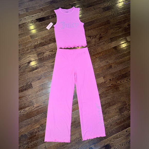 Juicy Couture Pajama Set - Picture 1 of 6